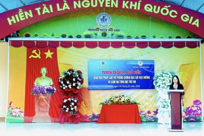 Tuyên truyền, phổ biến kiến thức pháp luật về phòng chống bạo lực học đường và xâm hại tình dục trẻ em.