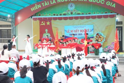 TRƯỜNG THCS YÊN SƠN TỔ CHỨC LỄ SƠ KẾT HỌC KỲ I NĂM HỌC 2025 – 2026